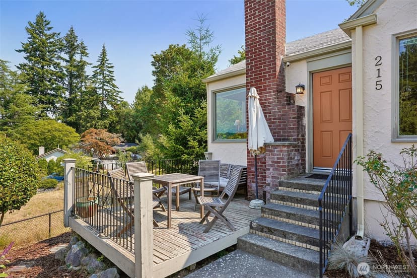 Property photo for 215 Farragut Ave, Port Orchard photo 26