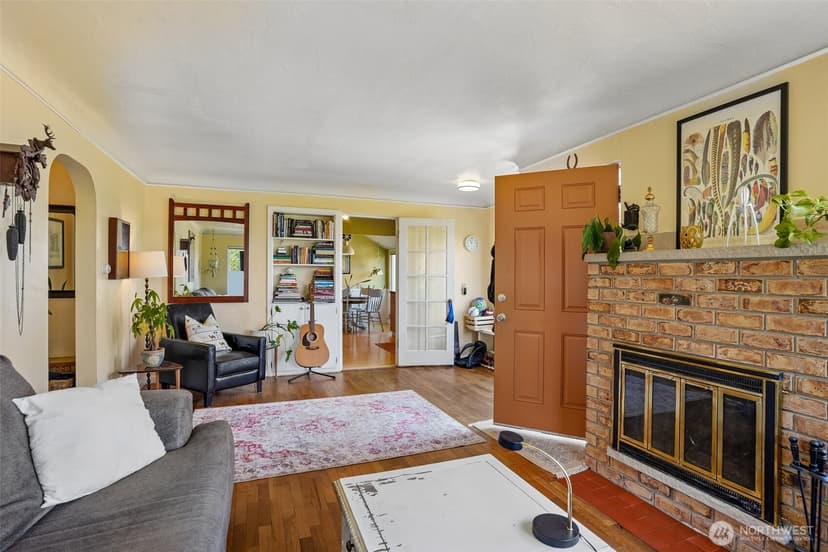 Property photo for 215 Farragut Ave, Port Orchard photo 10