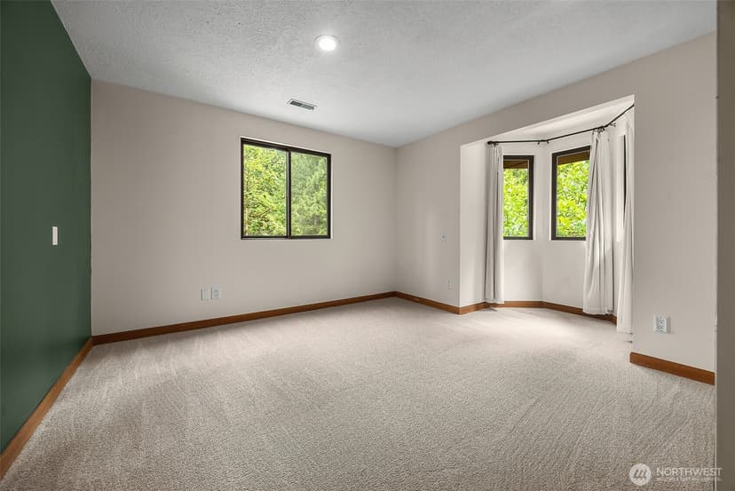 Property photo for 19217 SE 62nd Place, Issaquah photo 24