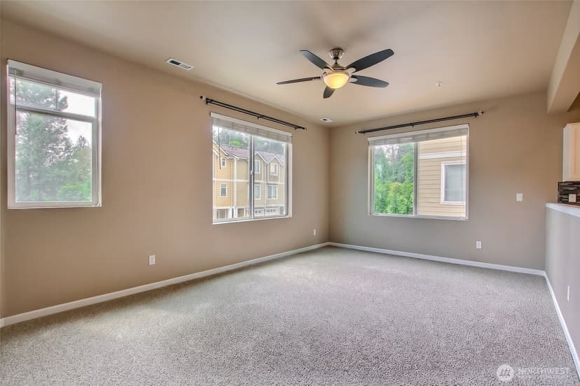 Property photo for 5301 147th St Ct E, Tacoma photo 8