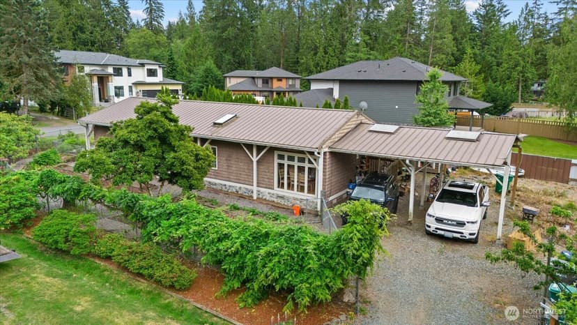 Property photo for 10024 228th Pl SE, Woodinville photo 3