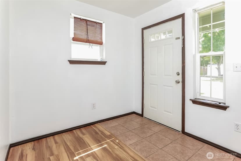 Property photo for 4919 106th Street NE, Marysville photo 27