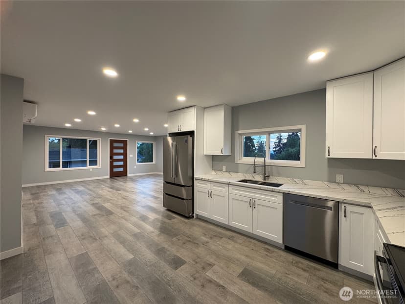Property photo for 5523 S Leo Street, Seattle photo 8