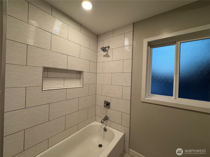 Property photo for 5523 S Leo Street, Seattle photo 15