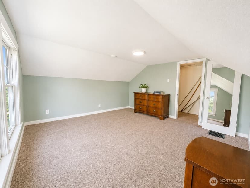 Property photo for 11711 82nd Avenue S, Seattle photo 11