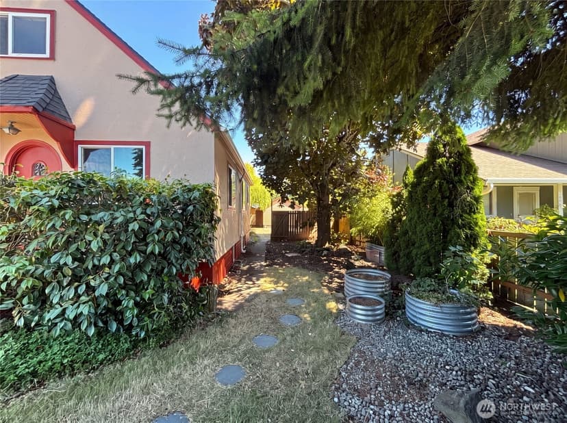 Property photo for 3627 Monroe Street, Tacoma photo 18
