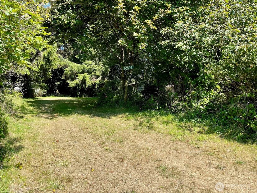 Property photo for 576 E Chance A La Mer NE, Ocean Shores photo 13