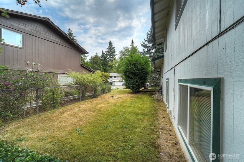 Property photo for 7085 Thebes Street NE, Bremerton photo 30