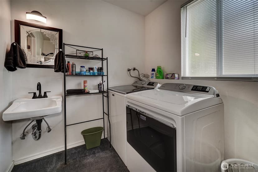 Property photo for 7085 Thebes Street NE, Bremerton photo 27