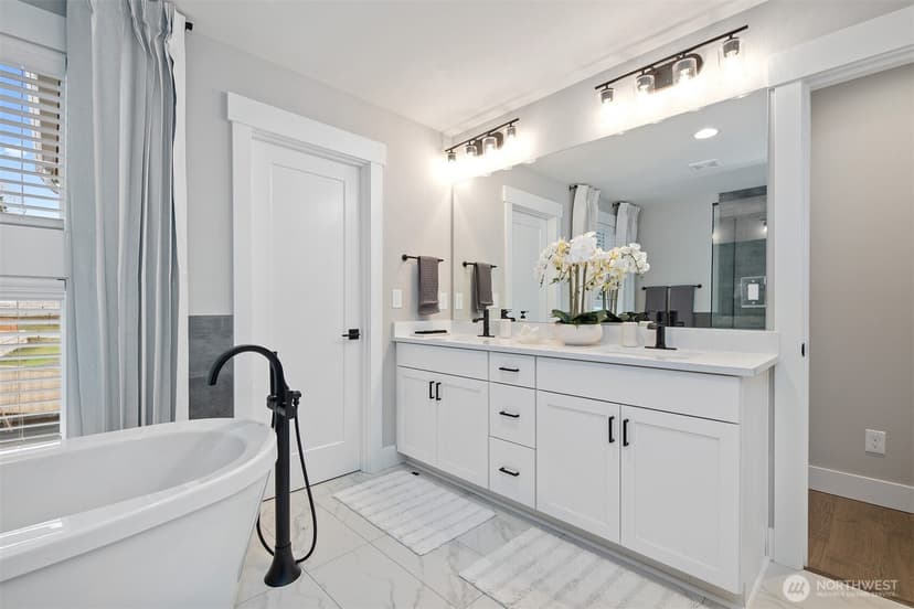 Property photo for 13031 75th Place S, Seattle photo 16