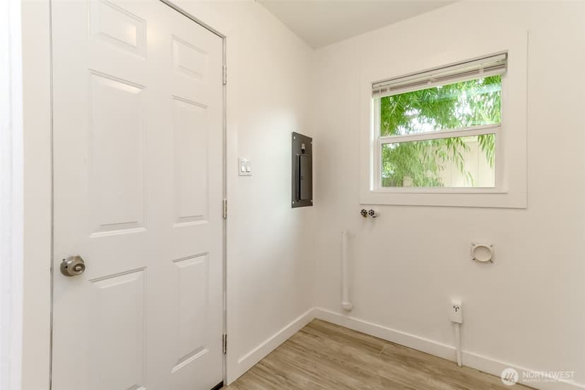 Property photo for 921 E 58th Street, Tacoma photo 20