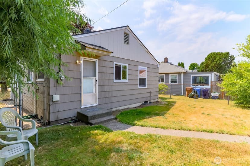 Property photo for 921 E 58th Street, Tacoma photo 22