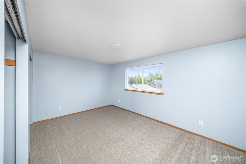 Property photo for 4060 E Spokane Street, Tacoma photo 17
