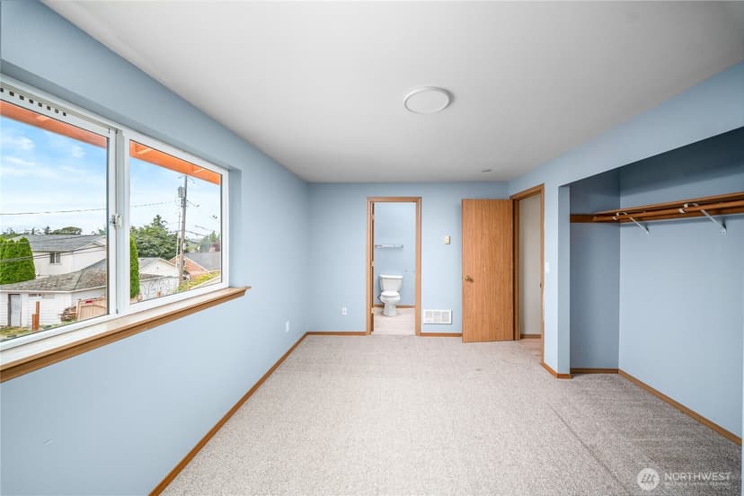 Property photo for 4060 E Spokane Street, Tacoma photo 18