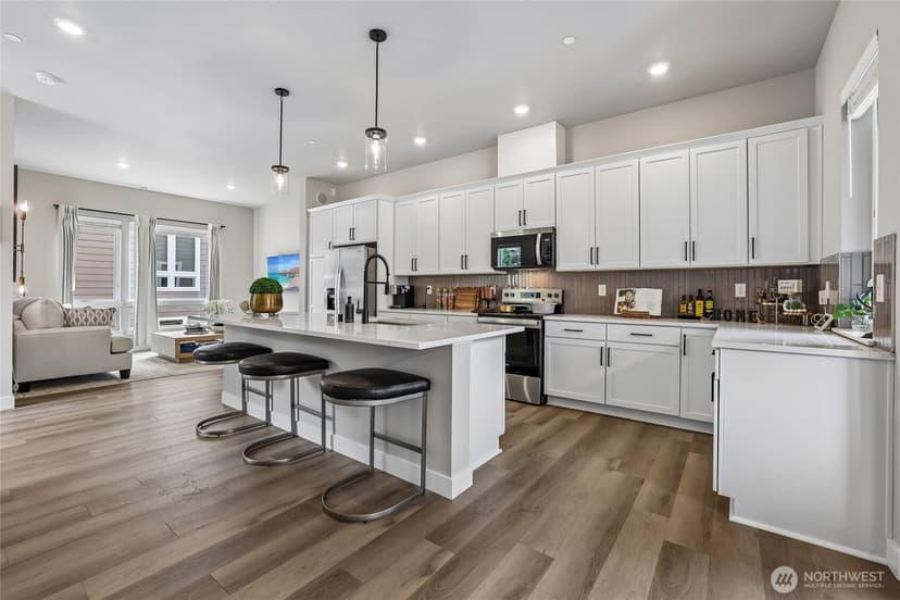 Property photo for 6609 S 128th Street, Seattle photo 10
