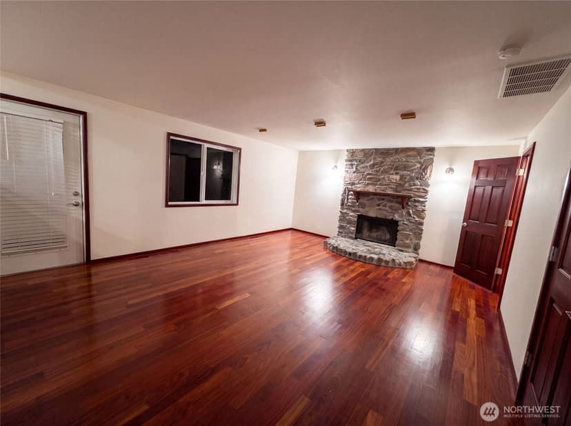Property photo for 12531 81st Place NE, Kirkland photo 8