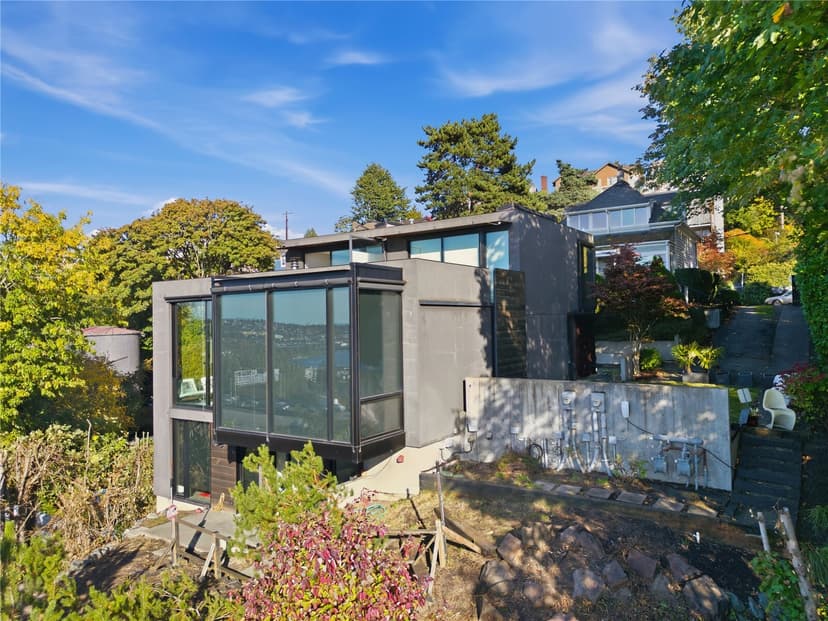 Property photo for 812 E Blaine St, Seattle photo 36