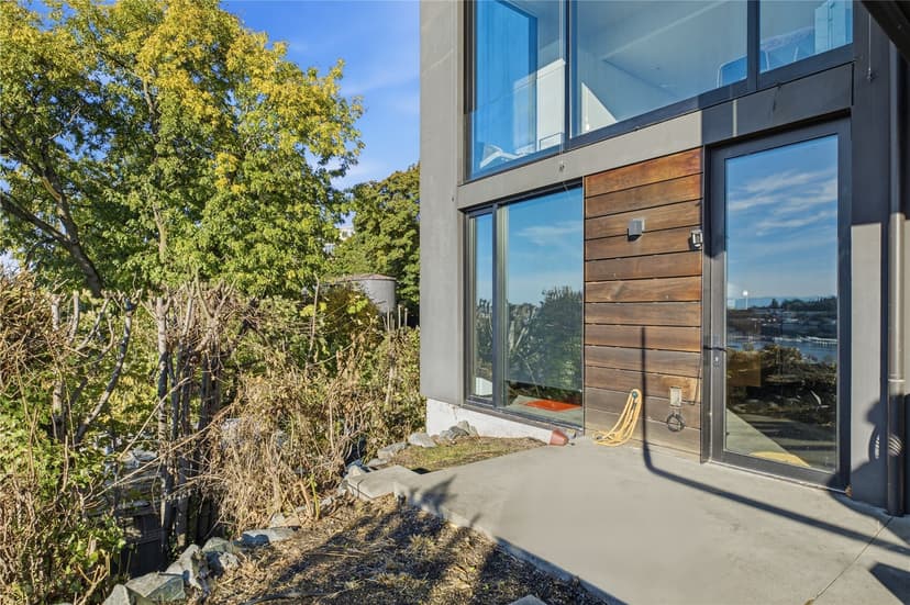 Property photo for 812 E Blaine St, Seattle photo 39
