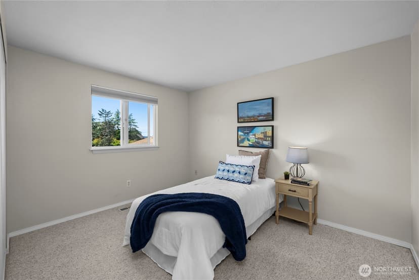 Property photo for 9907 75th Street SW, Lakewood photo 19