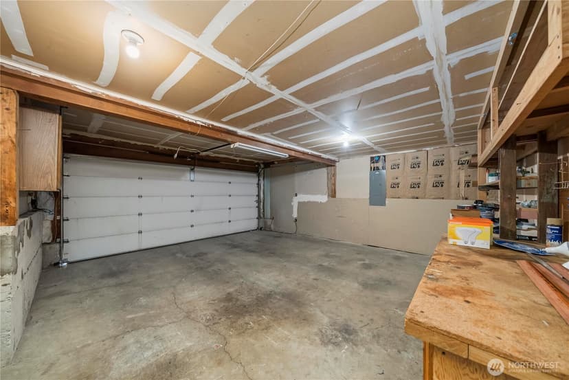 Property photo for 9907 75th Street SW, Lakewood photo 38