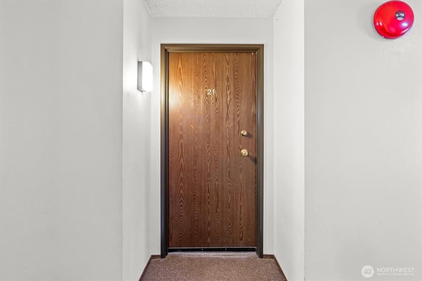 Property photo for 14665 NE 34th St #B21, Bellevue photo 17