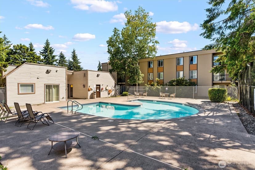 Property photo for 14665 NE 34th St #B21, Bellevue photo 19