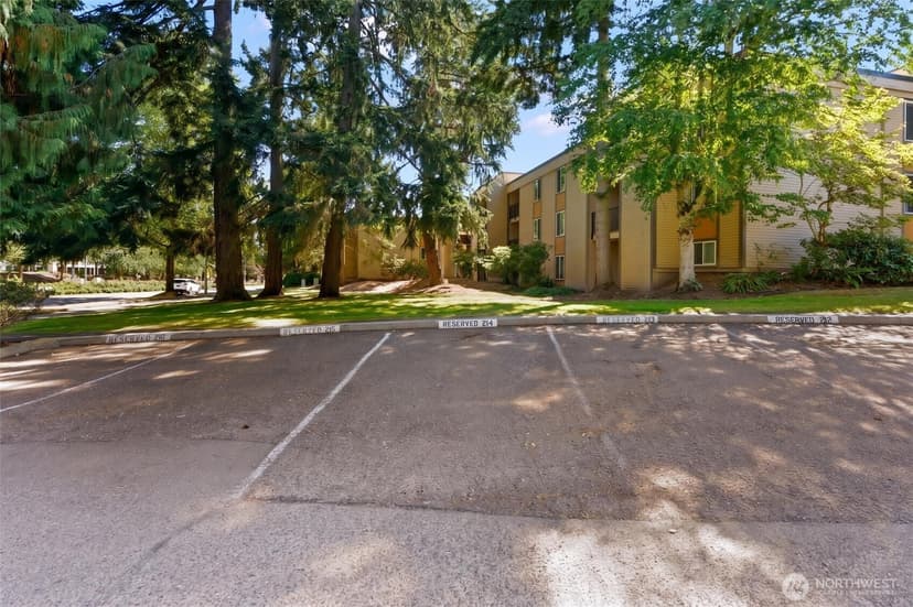 Property photo for 14665 NE 34th St #B21, Bellevue photo 27
