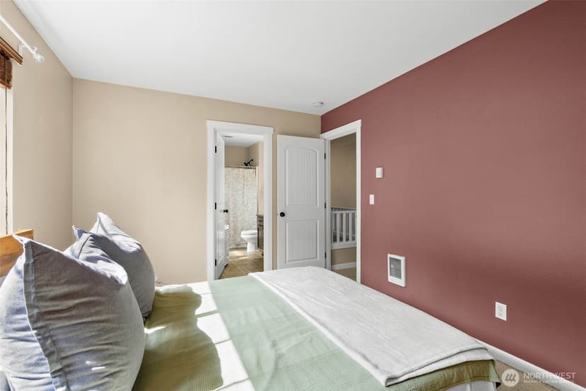 Property photo for 2067 Caleb Place SE, Port Orchard photo 15