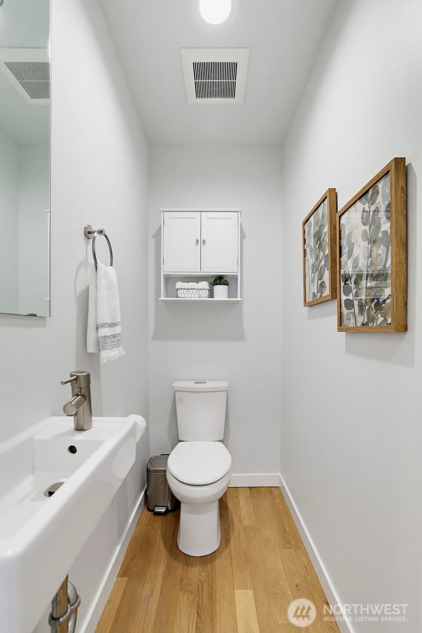Property photo for 4300 SW Willow Street ##E, Seattle photo 8