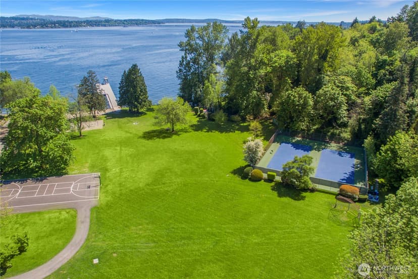 Property photo for 6669 N NE Windermere Road, Seattle photo 40