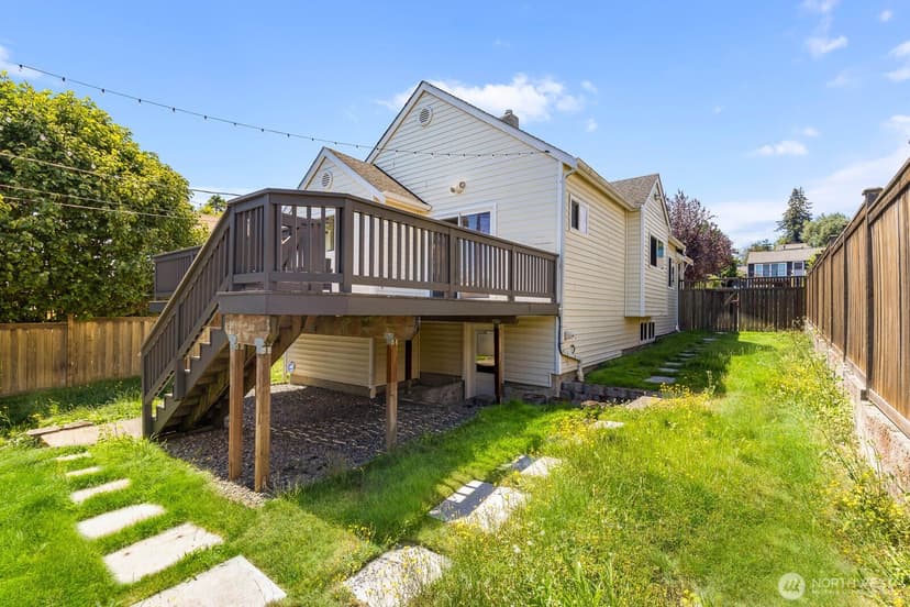 Property photo for 4030 38th Ave SW, Seattle photo 25