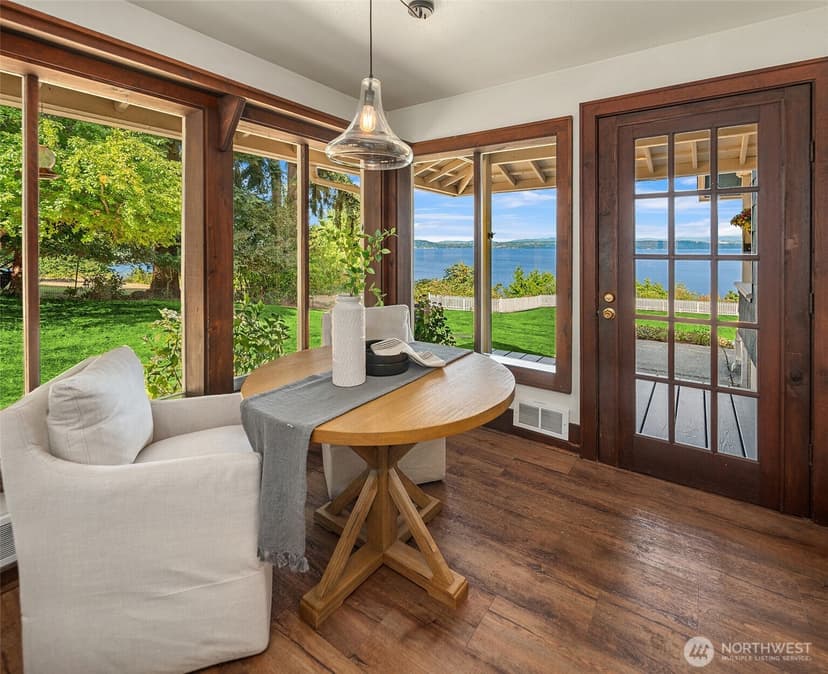 Property photo for 21324 Tramp Harbor Road SW, Vashon photo 15