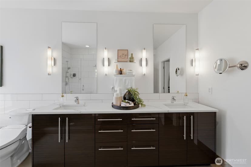 Property photo for 315 W Galer Street #107, Seattle photo 15