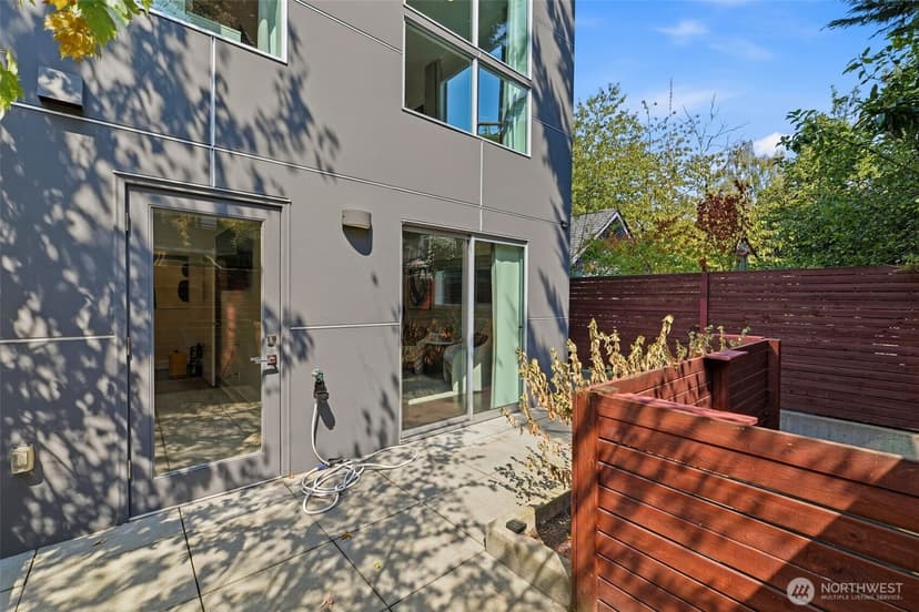 Property photo for 315 W Galer Street #107, Seattle photo 18