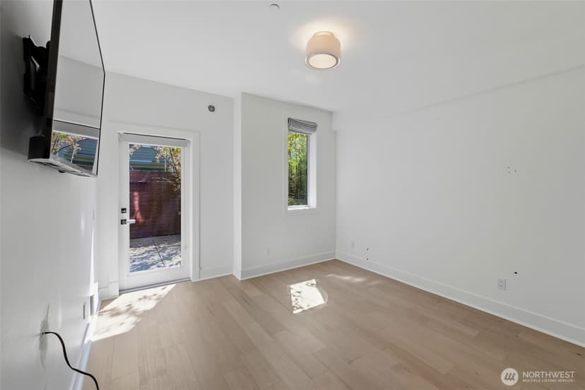 Property photo for 315 W Galer Street #107, Seattle photo 26