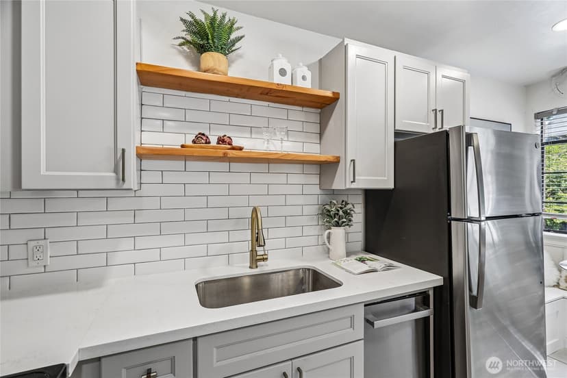 Property photo for 3121 Franklin Avenue E #1, Seattle photo 12