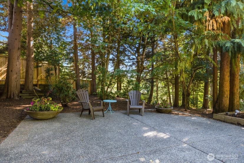 Property photo for 20215 41st Place NE, Lake Forest Park photo 38