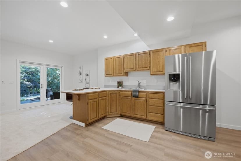 Property photo for 20215 41st Place NE, Lake Forest Park photo 21