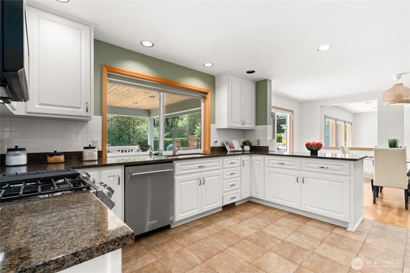 Property photo for 32879 NE 40th Circle, Carnation photo 11