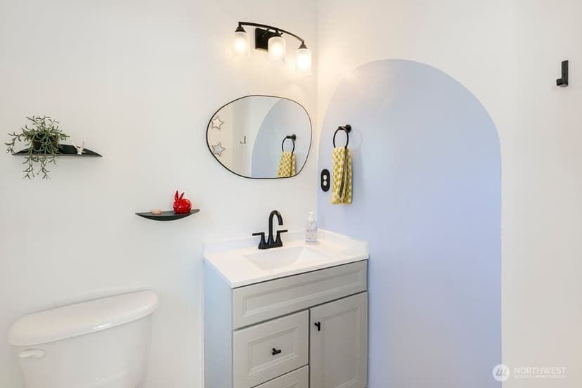 Property photo for 15503 18th Avenue W #2A, Lynnwood photo 15