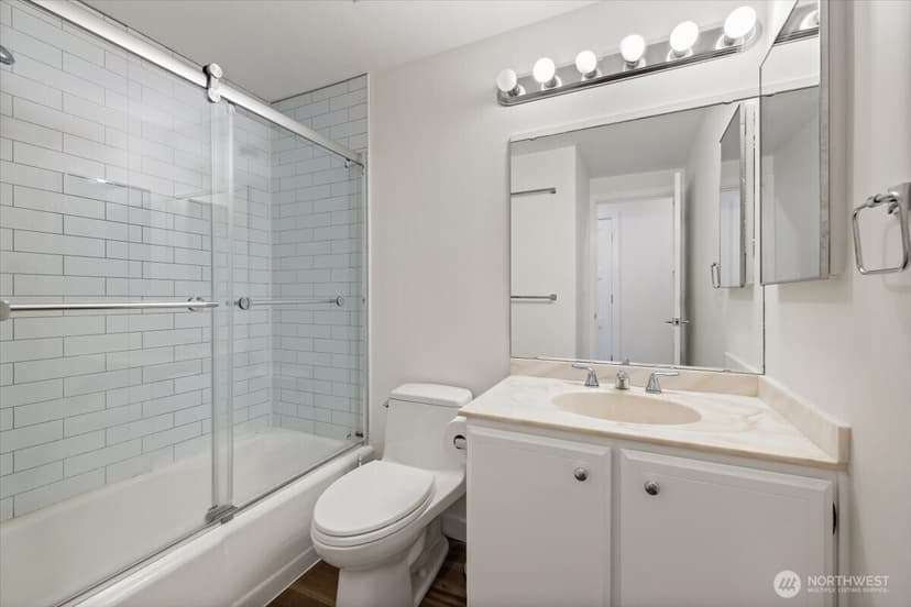 Property photo for 6535 Seaview Avenue NW #305B, Seattle photo 22