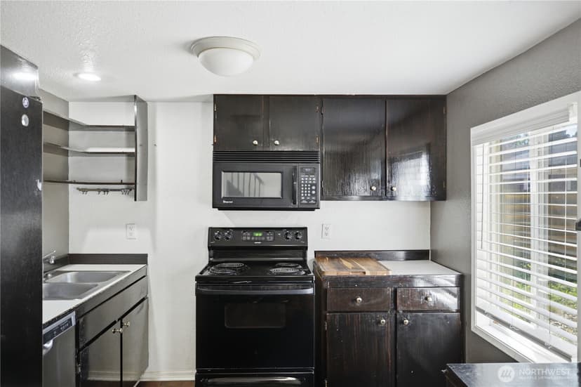 Property photo for 509 S 60th Street, Tacoma photo 7