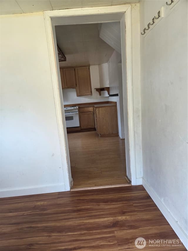 Property photo for 8021 State Route 903, Ronald photo 5