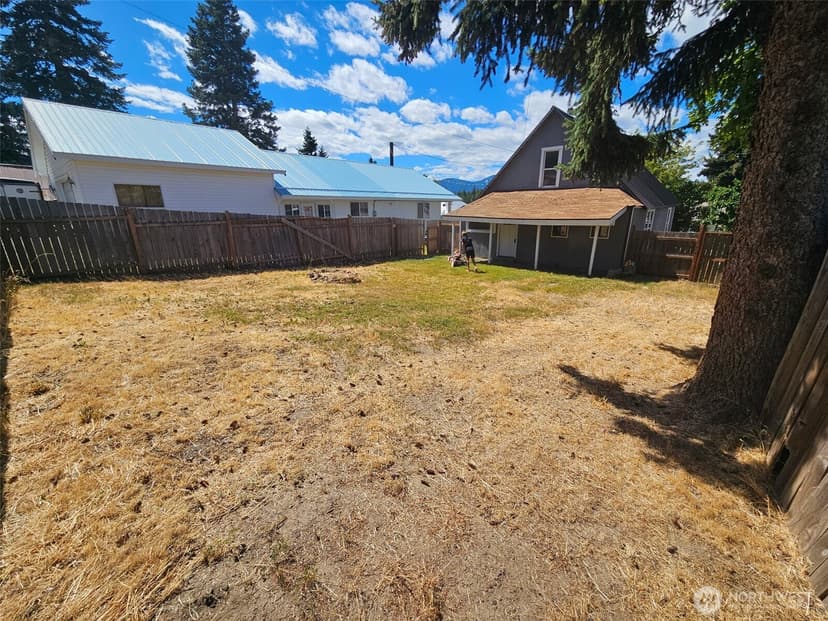 Property photo for 8021 State Route 903, Ronald photo 8