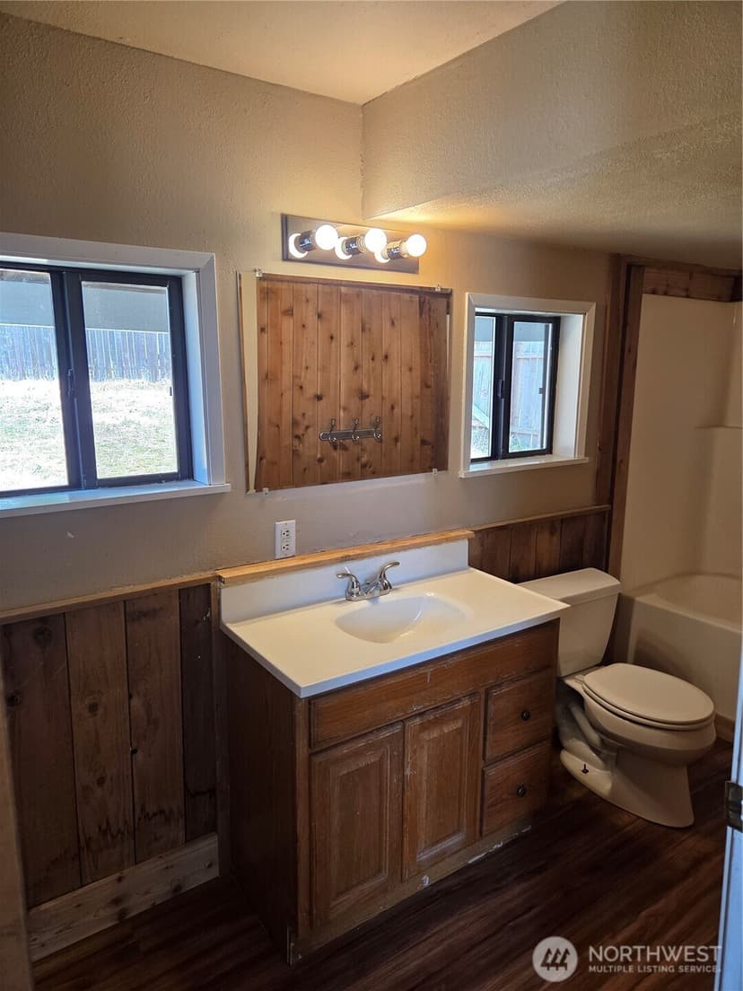 Property photo for 8021 State Route 903, Ronald photo 7