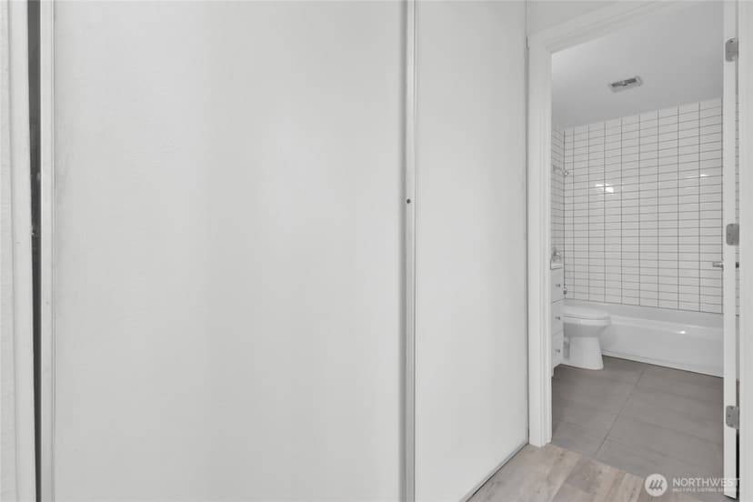 Property photo for 15146 65TH Avenue S #517, Tukwila photo 25