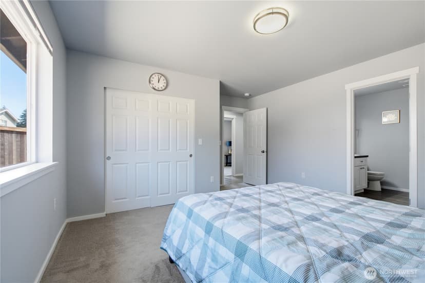Property photo for 1430 SW 352nd Court, Federal Way photo 21