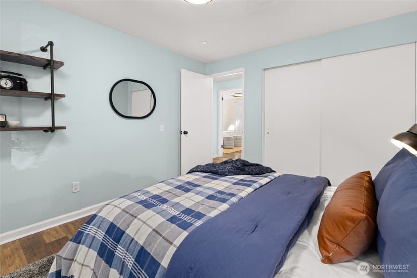 Property photo for 16570 SE 19th Street, Bellevue photo 19