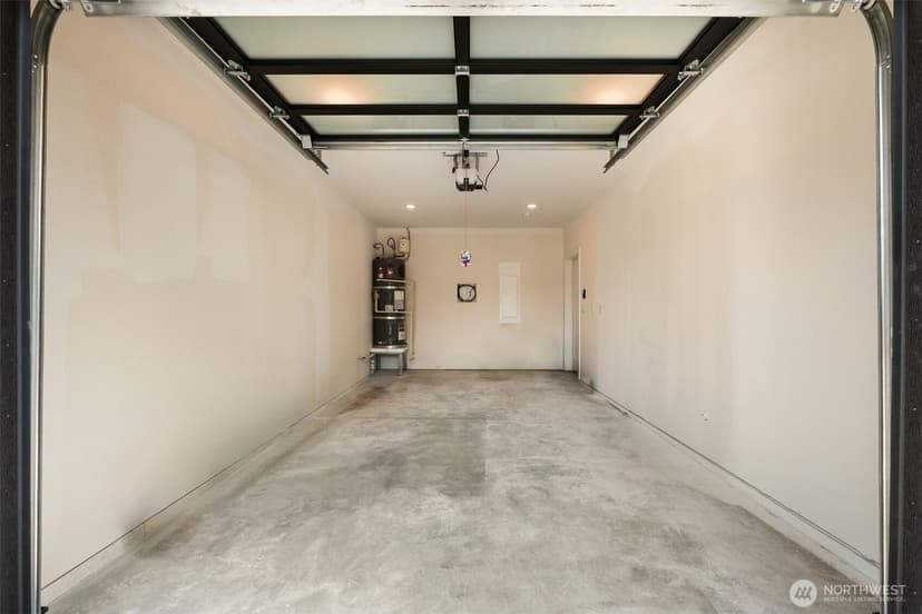 Property photo for 9251 Palatine Avenue N #C, Seattle photo 23