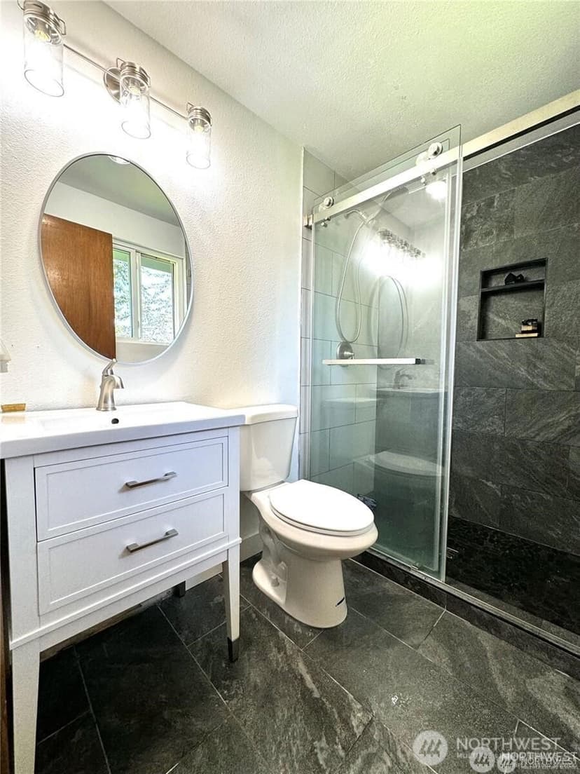 Property photo for 22045 Peter Grubb Road SE, Renton photo 17